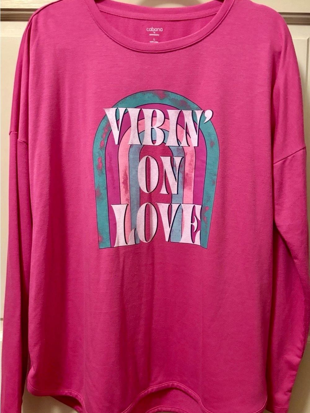 Pink 'Vibin' On Love' Graphic Crewneck Sweatshirt